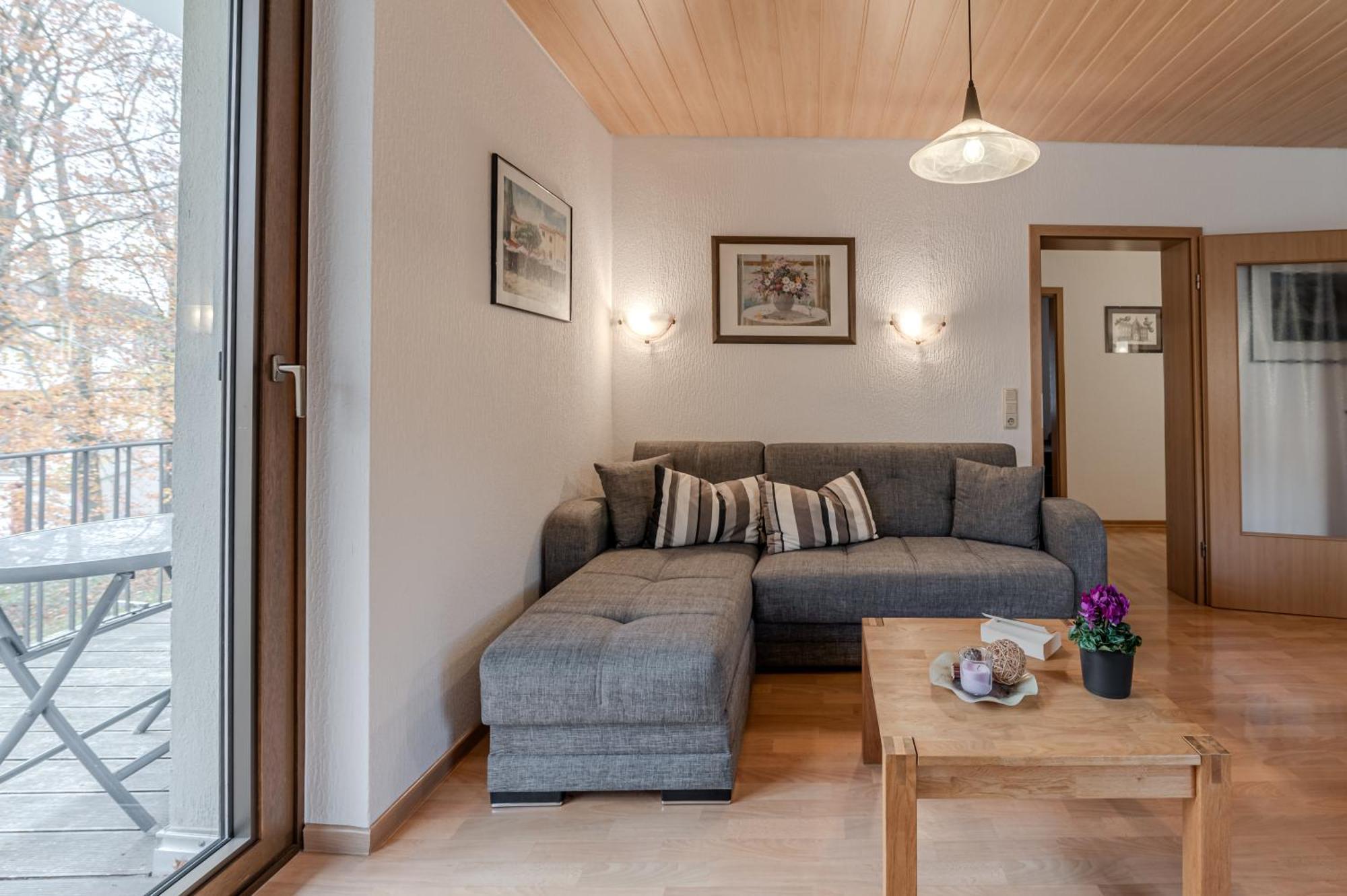 Ferienwohnung Moselblick 贝恩卡斯特尔-屈斯 外观 照片